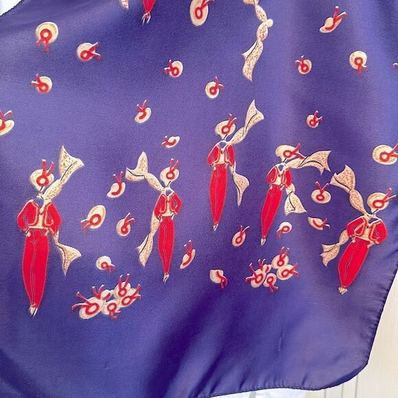 Vtg Transform dark purply blue polyester scarf with person in red outfit print - Picture 2 of 7
